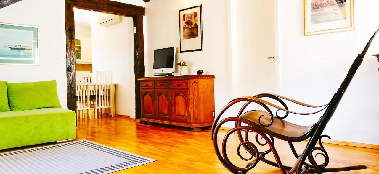 Apartment Pirja Split
